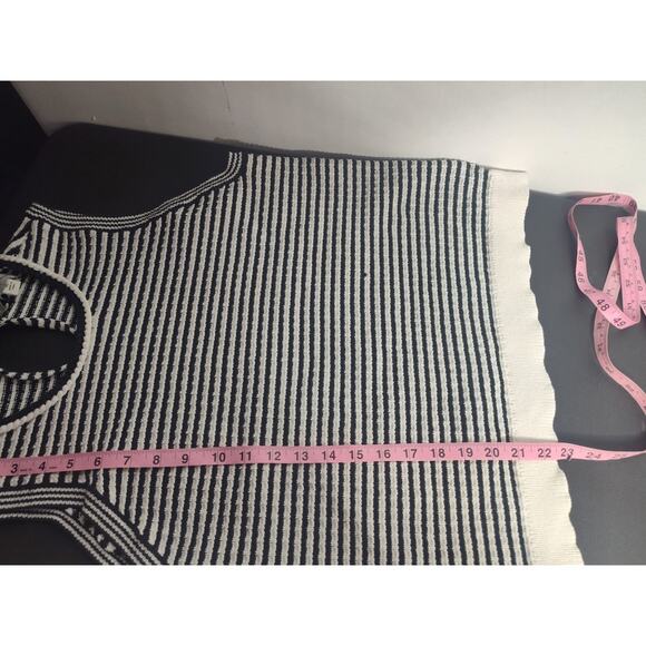 Free Assembly Striped Sweater Vest Women's XL black white grunge - Picture 6 of 6